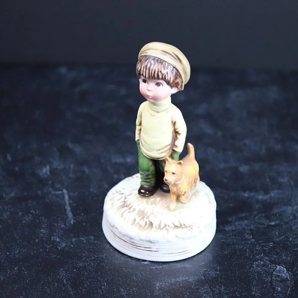 Vintage Gorham Moppets 1974 Boy Dog Music box figurine - Picture 1 of 7